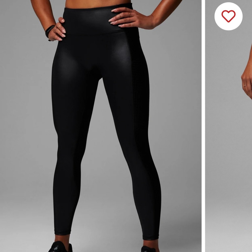 Fabletics Motion365+ High Waisted Shine 7/8 length size M